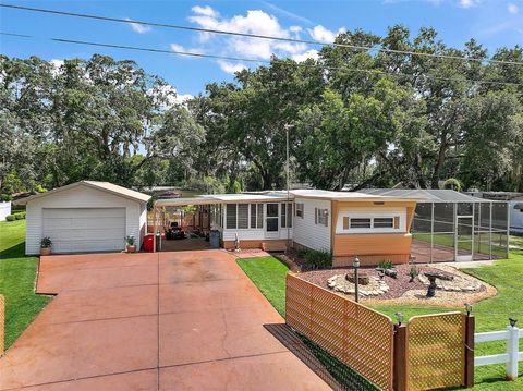 Photo of 9935 SE 168th Place, Summerfield, FL 34491 (MLS # G5098540)