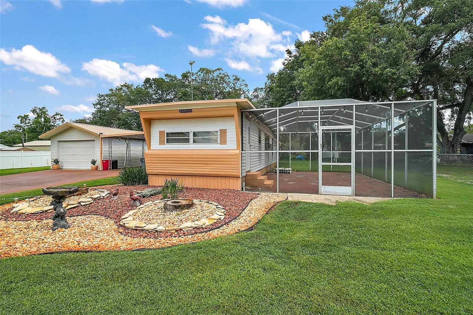 MOBILE HOME MEADOWS - Residential