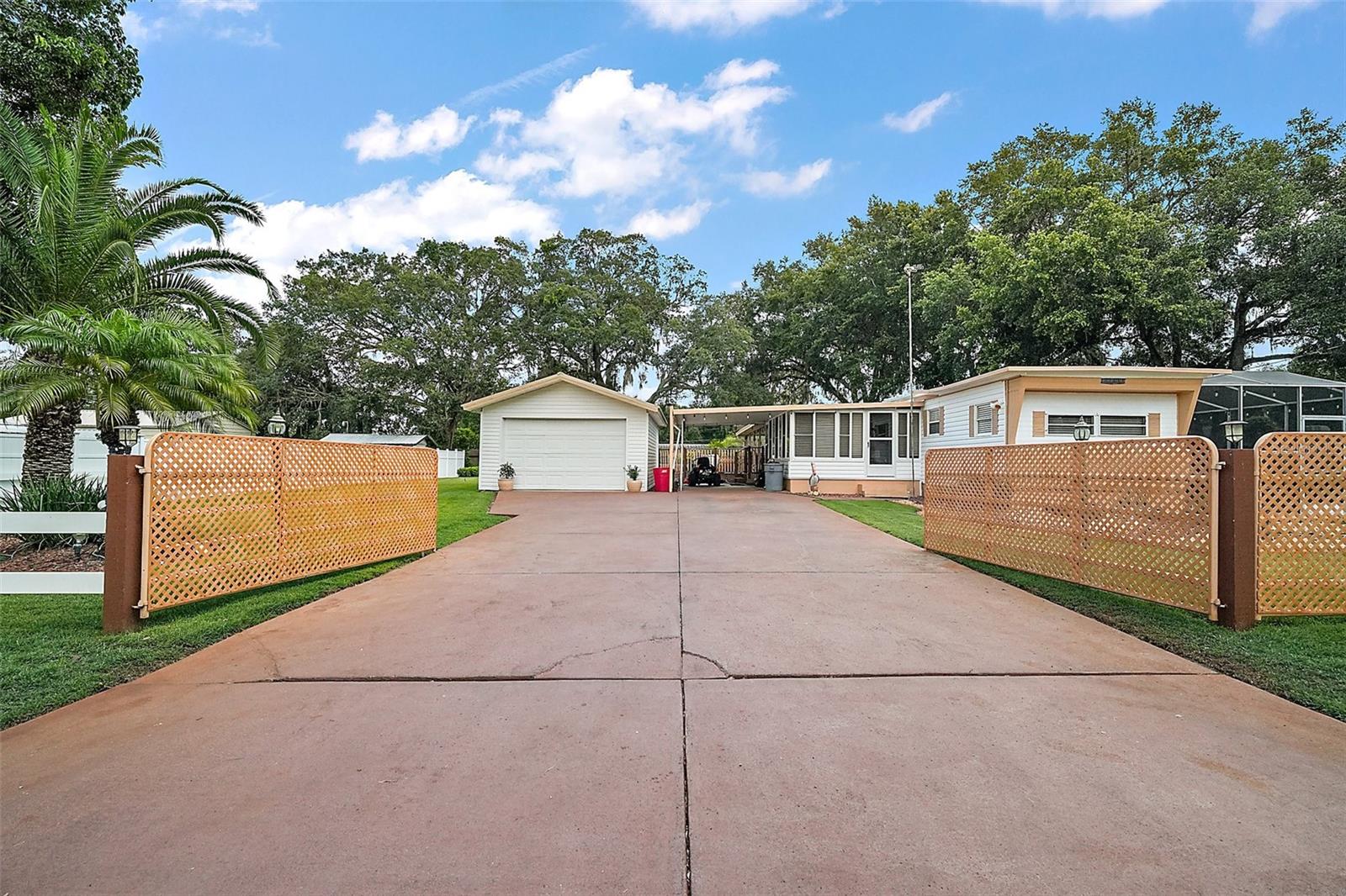 MOBILE HOME MEADOWS - Residential