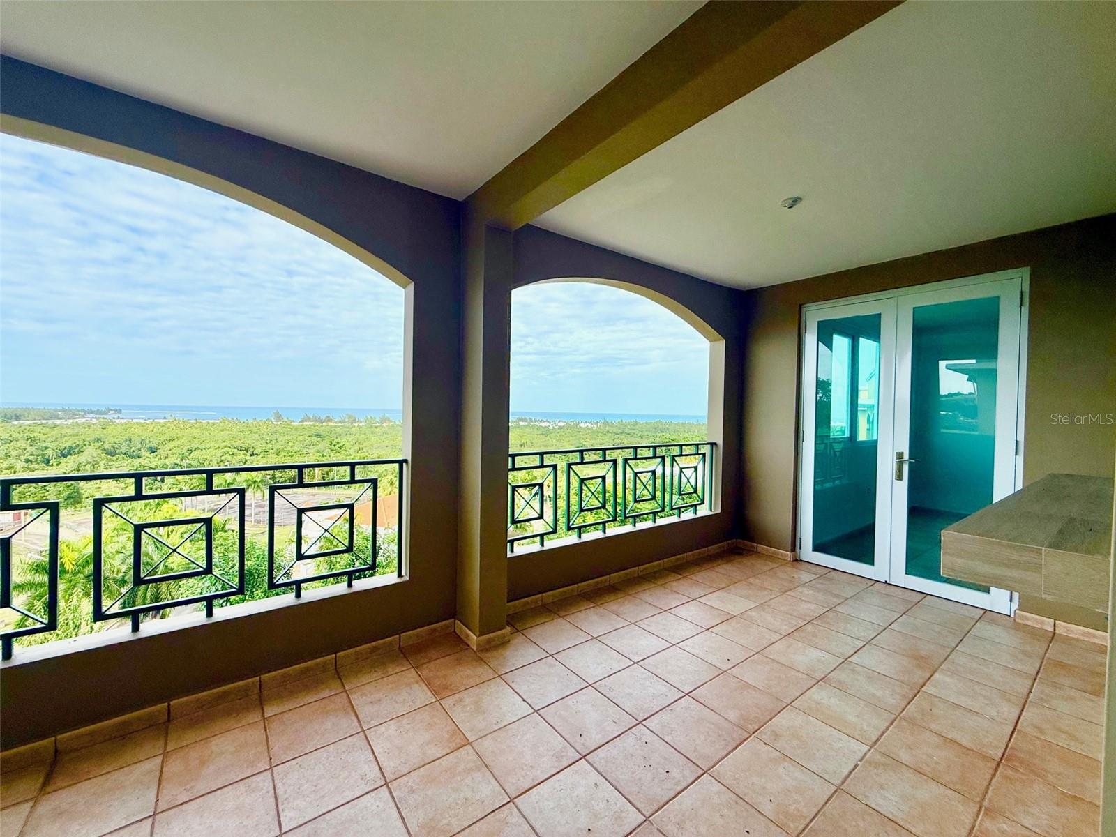 COSTA DORADA II - Residential