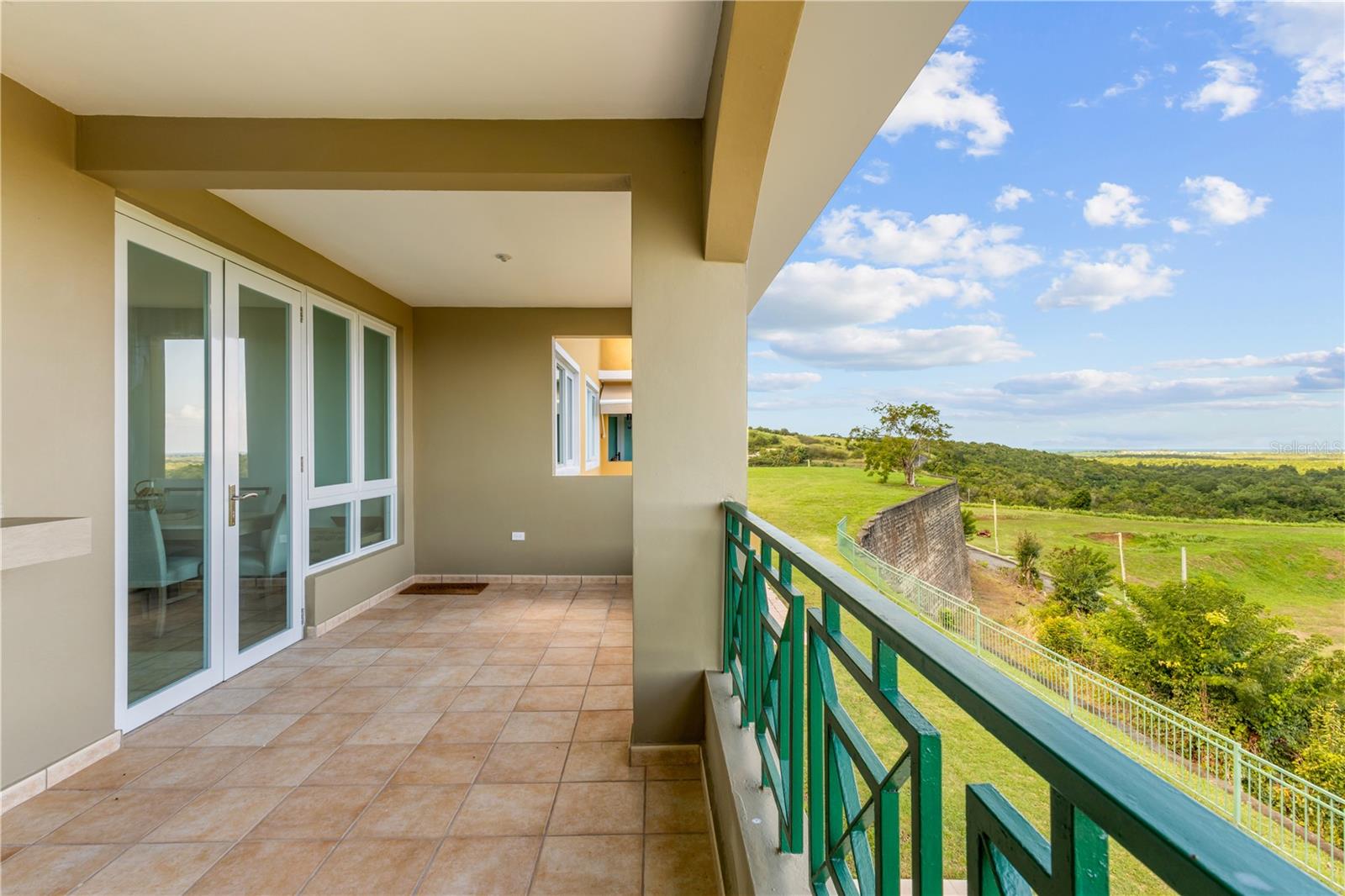 COSTA DORADA II - Residential