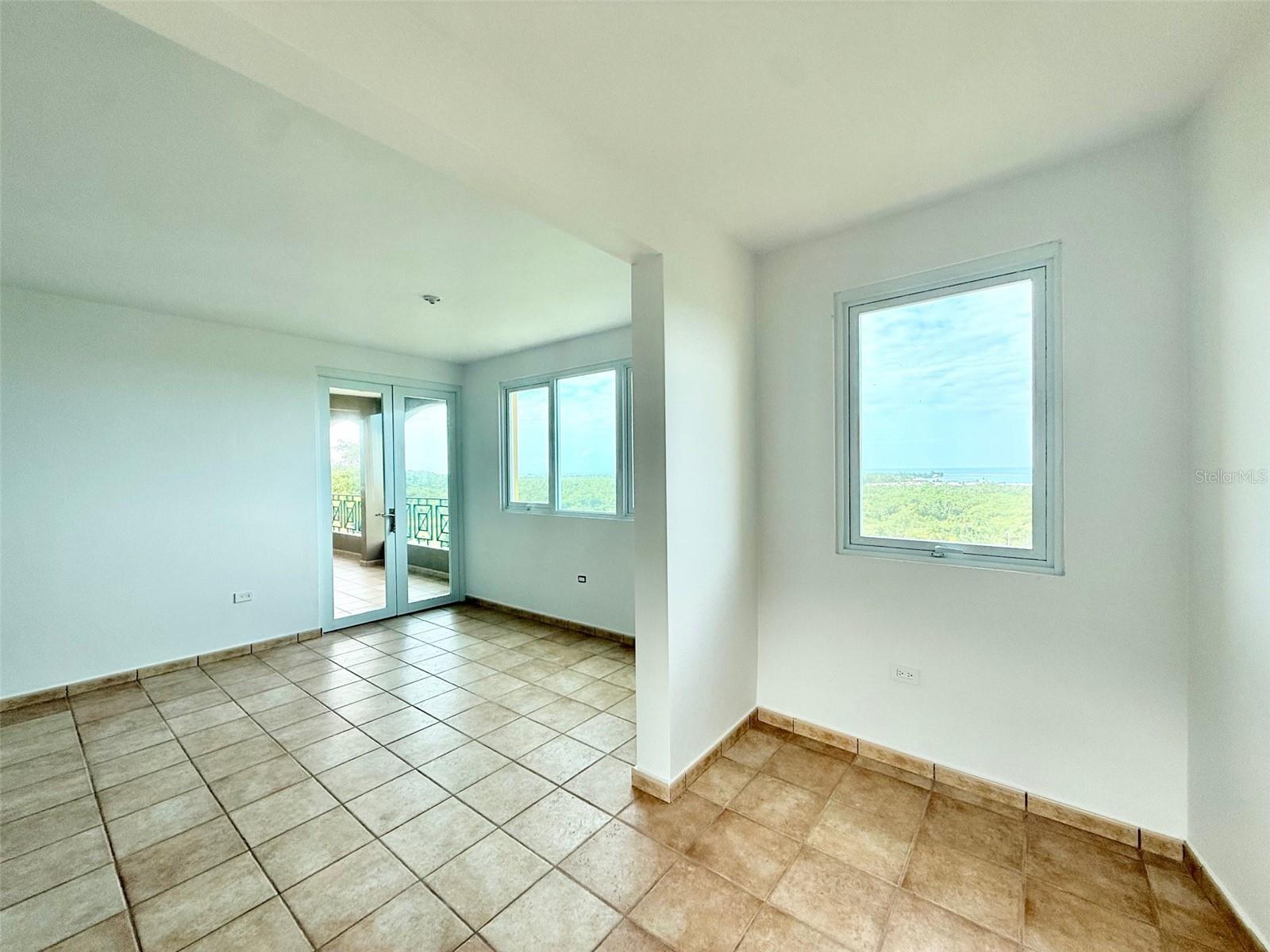 COSTA DORADA II - Residential