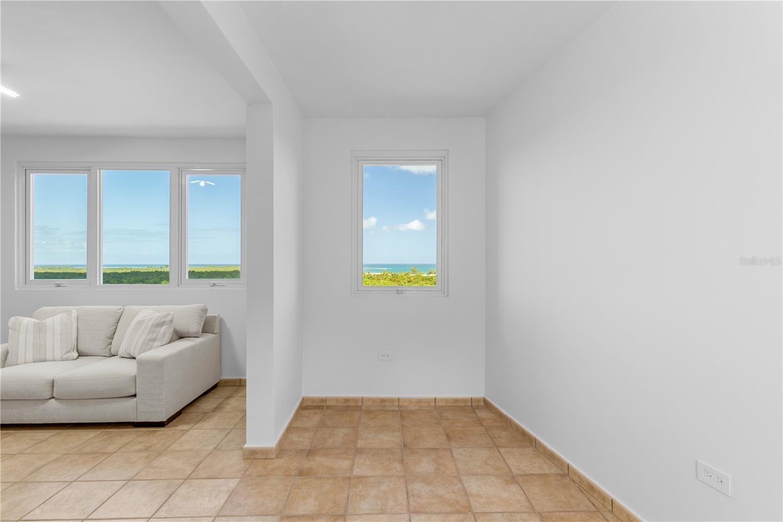 COSTA DORADA II - Residential