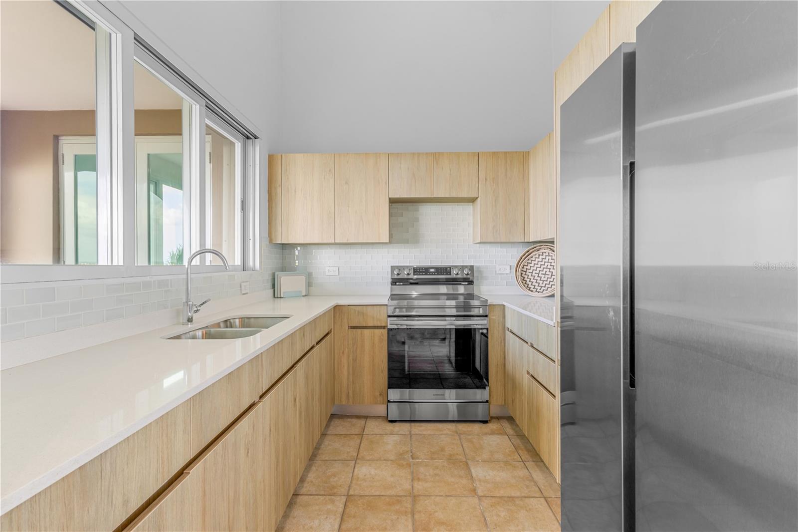 COSTA DORADA II - Residential