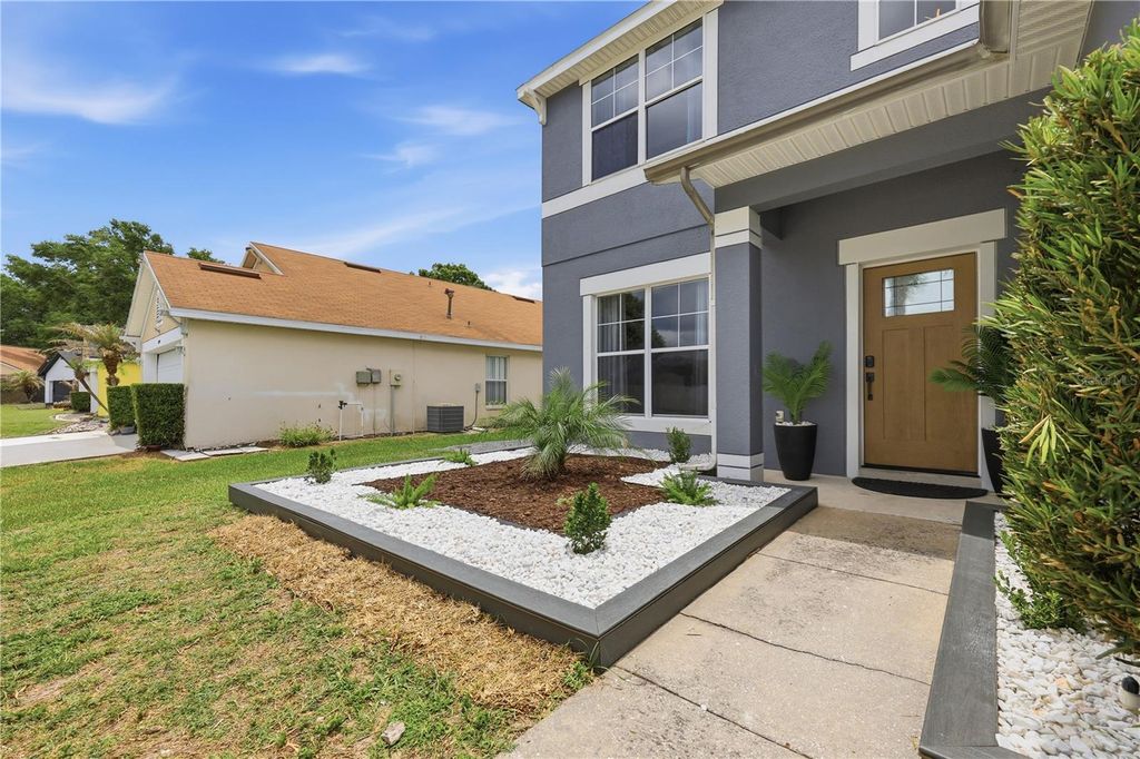 Photo of 3097 Buckeye Pointe Drive, Winter Haven, FL 33881 (MLS # S5150948)