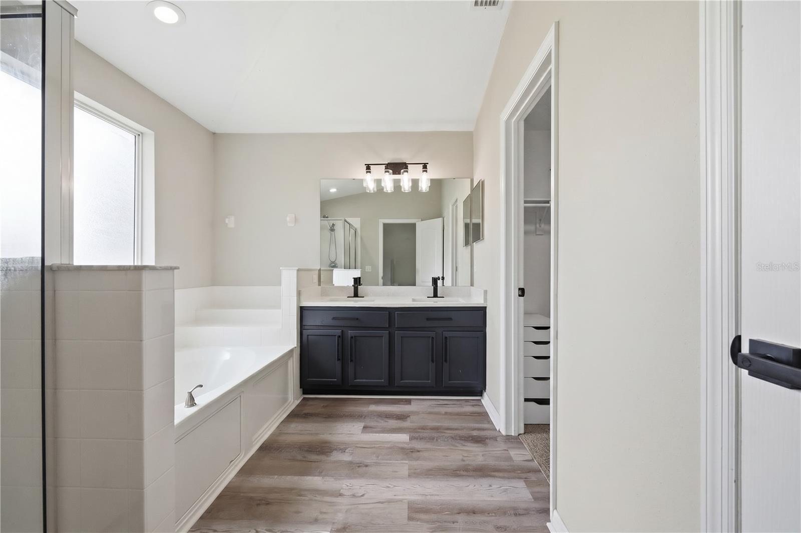BUCKEYE POINTE - Residential