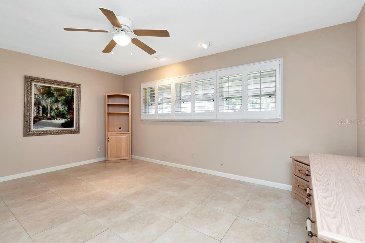 NORTH EAST PARK SHORES 4TH ADD - Residential