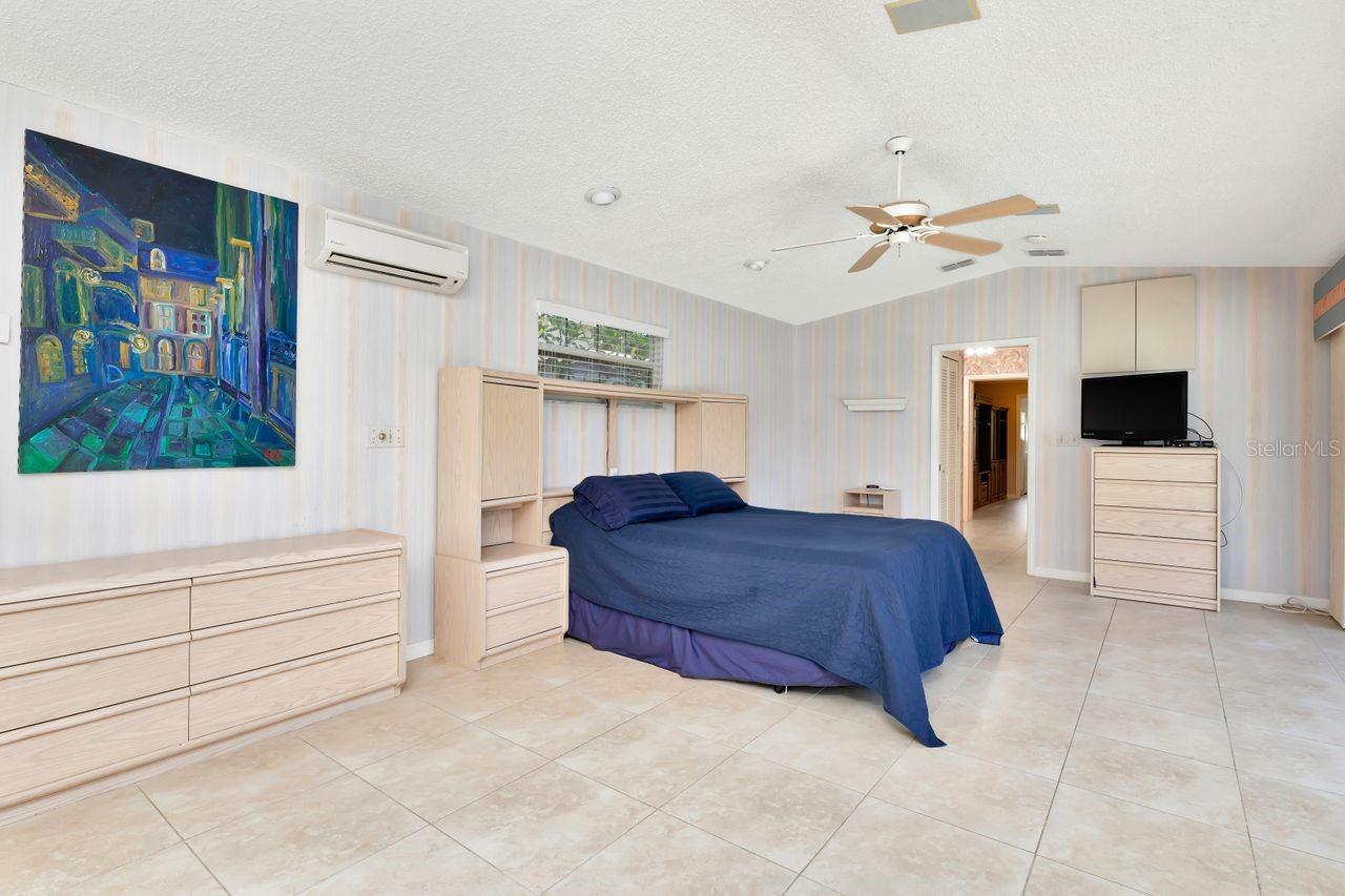 NORTH EAST PARK SHORES 4TH ADD - Residential