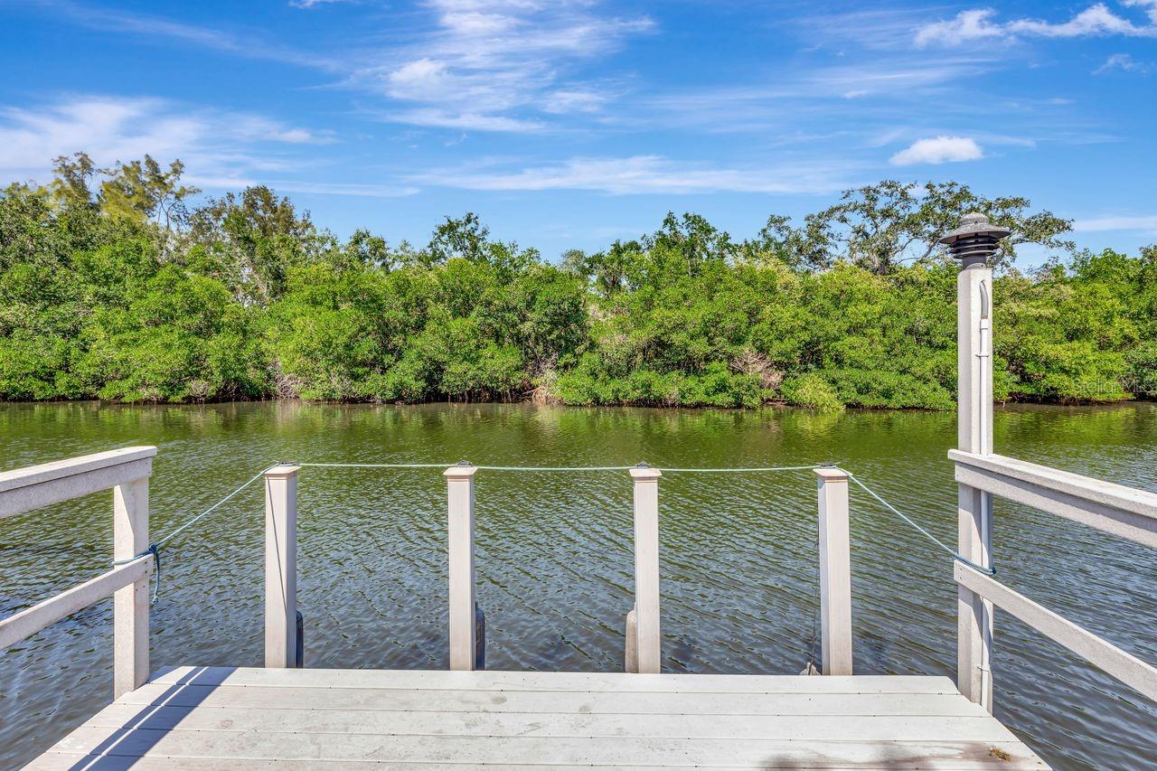 NORTH EAST PARK SHORES 4TH ADD - Residential