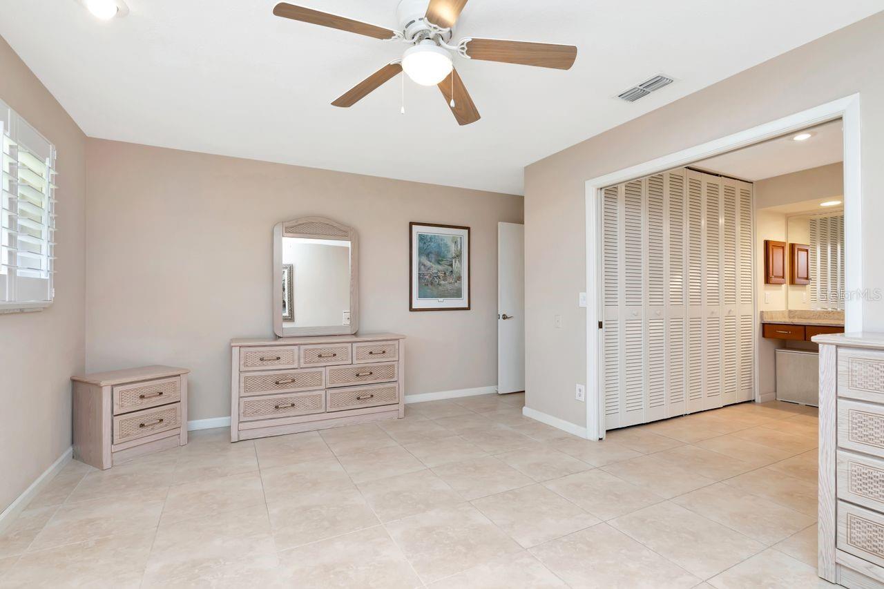 NORTH EAST PARK SHORES 4TH ADD - Residential