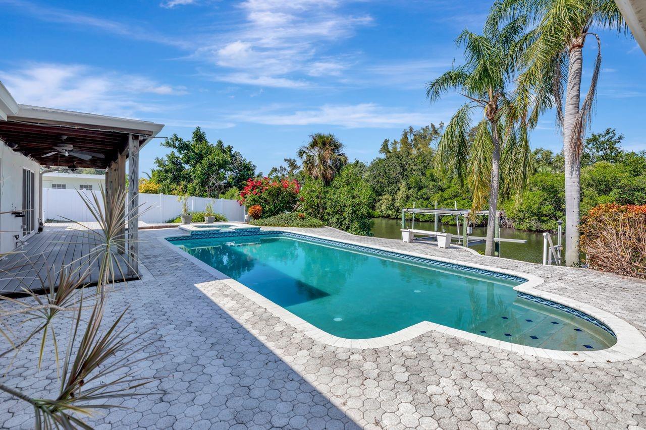 NORTH EAST PARK SHORES 4TH ADD - Residential