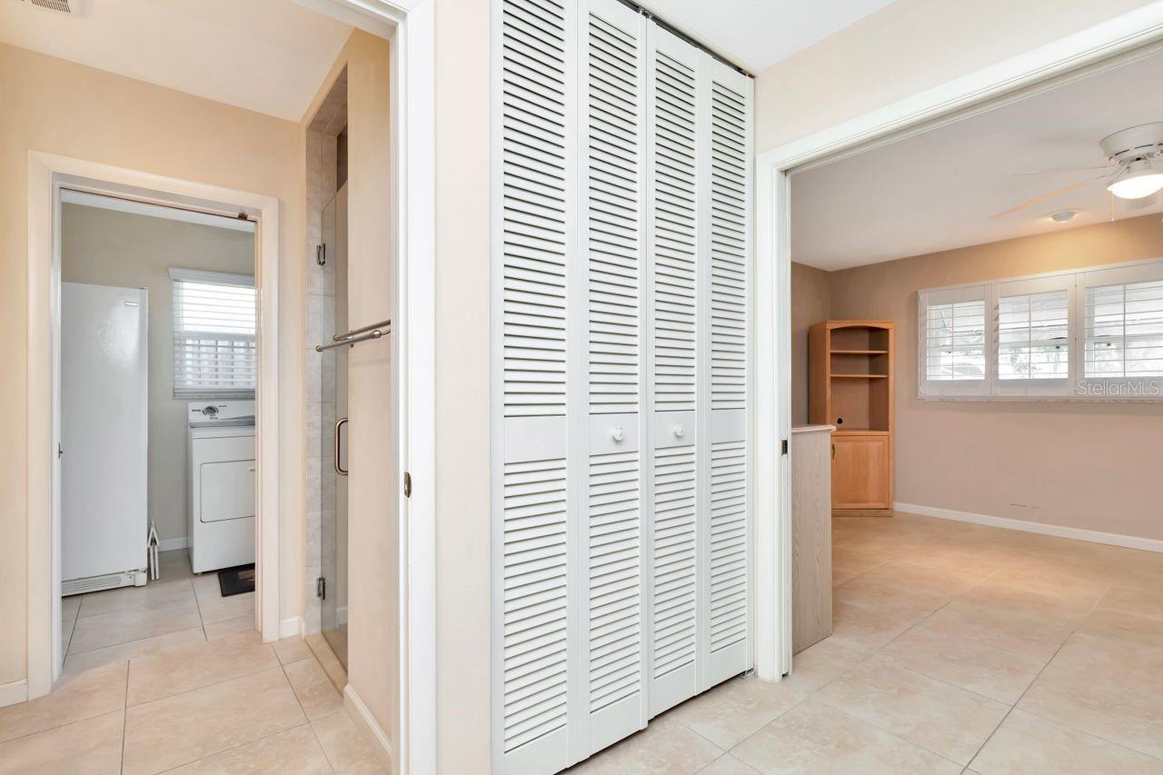 NORTH EAST PARK SHORES 4TH ADD - Residential