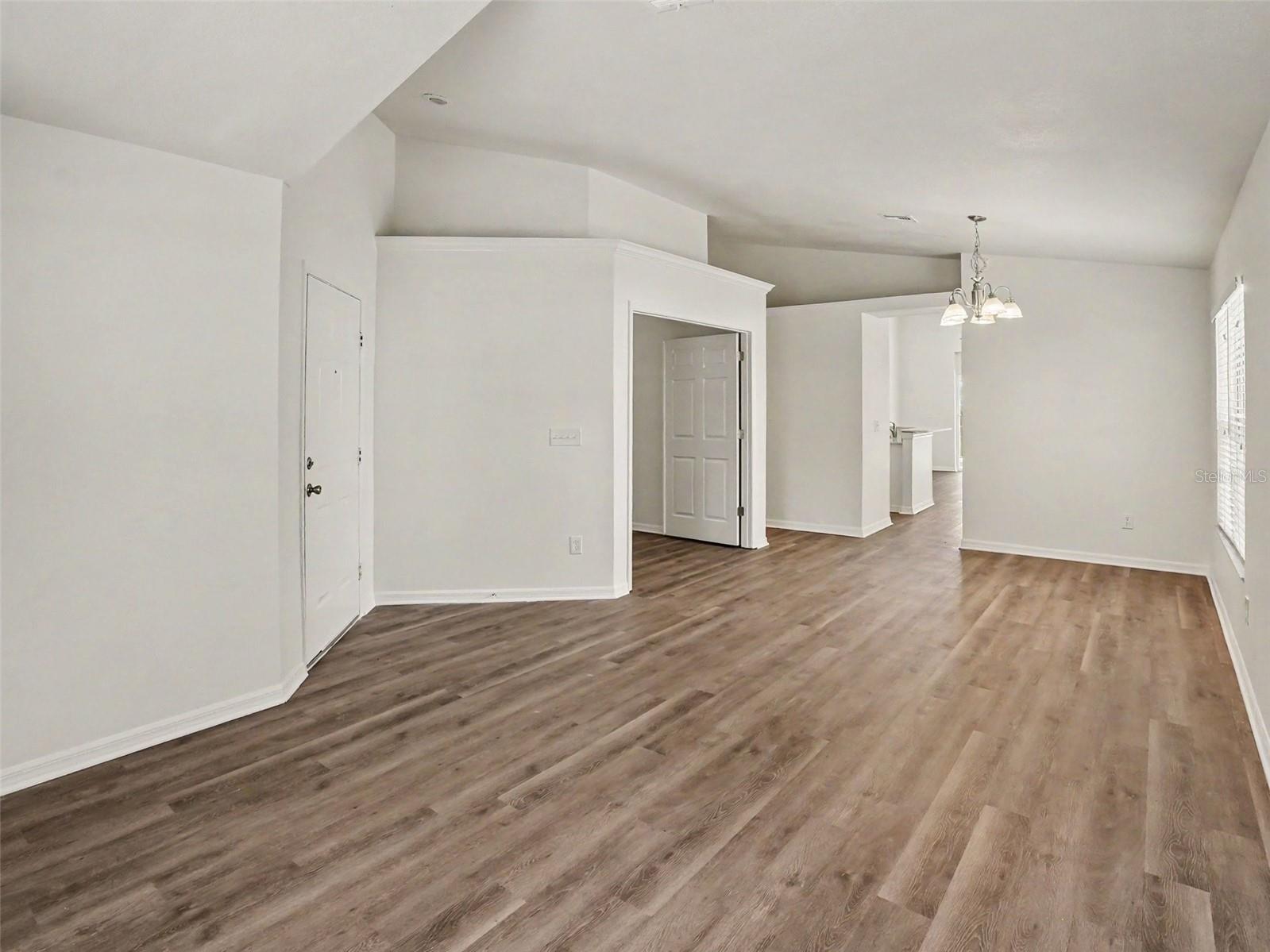 447 LANCER OAK DRIVE