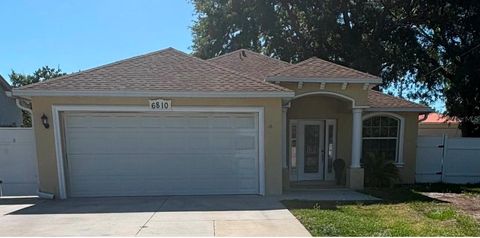 Photo of 6810 N Willow Avenue, Tampa, FL 33604 (MLS # TB8525105)