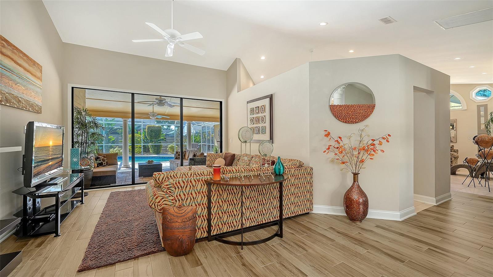 7975 MONTICELLO LANE