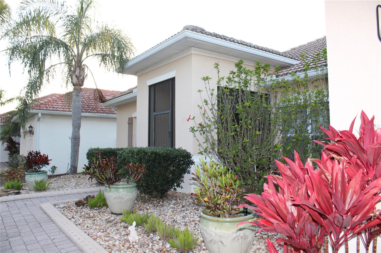 4002 BOUGAINVILLEA PLACE