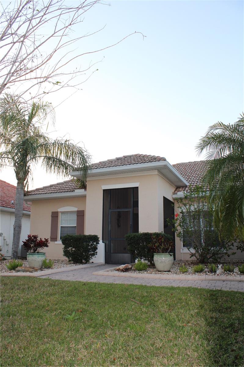 4002 BOUGAINVILLEA PLACE