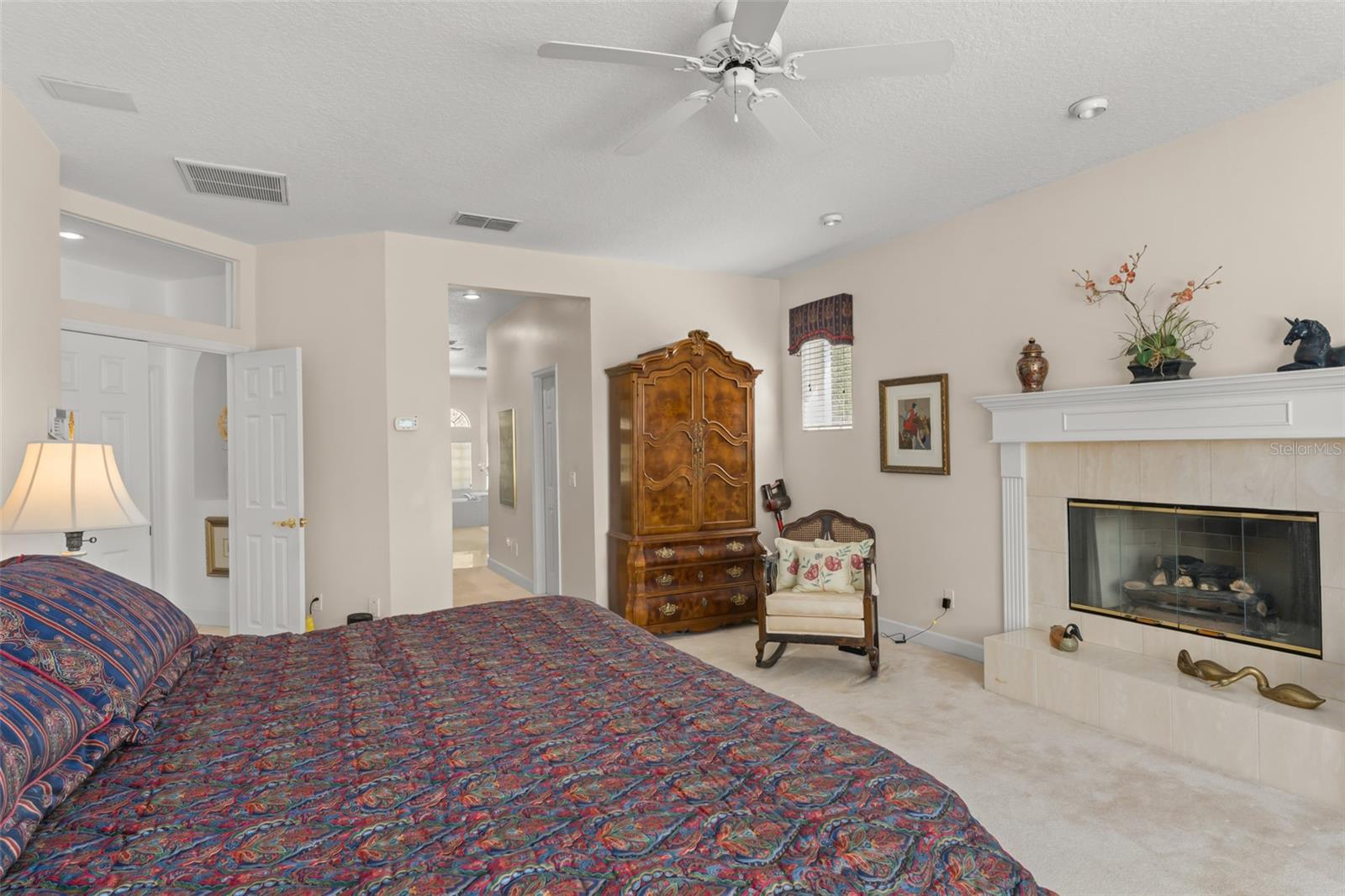 HARBOR ISLE - Residential