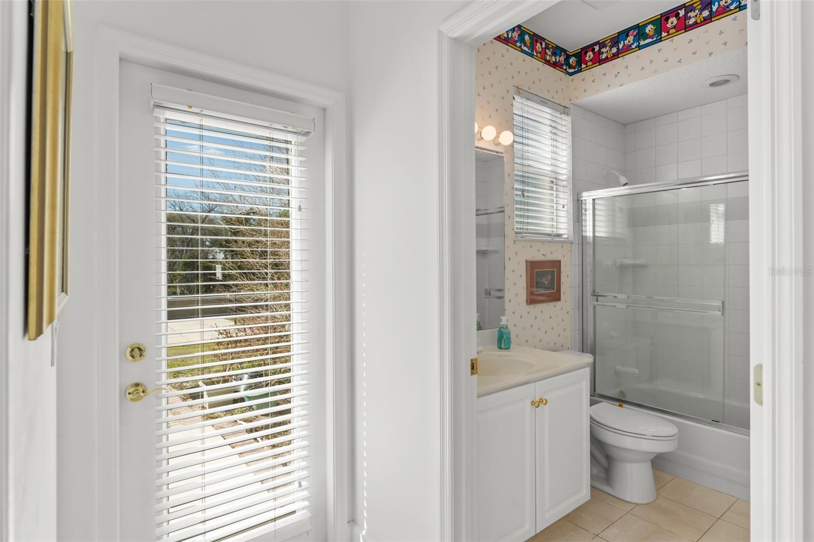 HARBOR ISLE - Residential