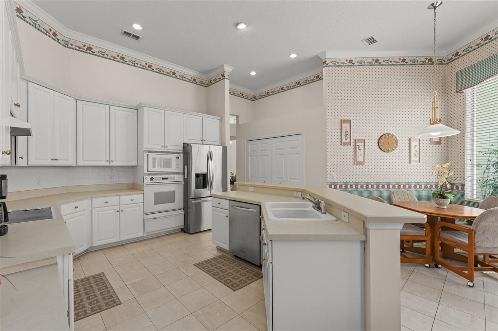 HARBOR ISLE - Residential