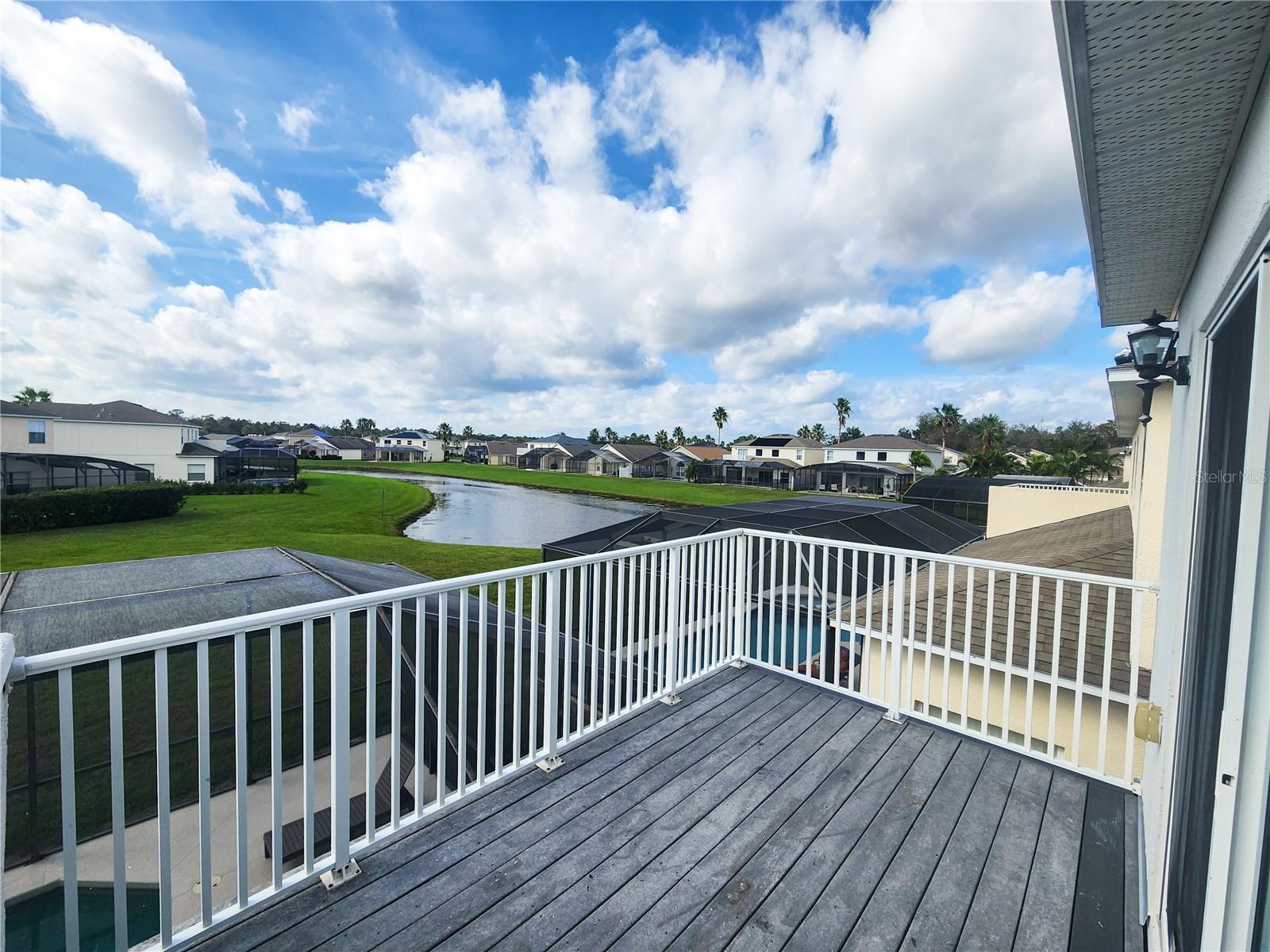 CUMBRIAM LAKES DR - Residential