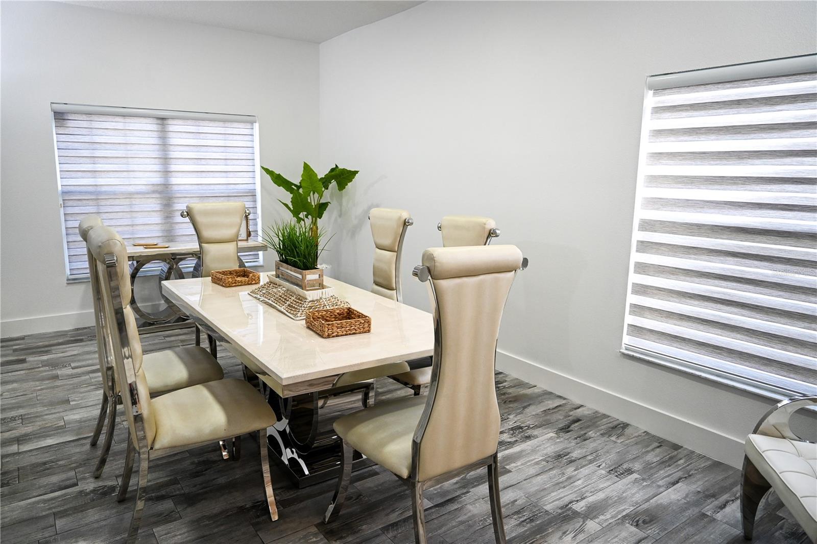 CUMBRIAM LAKES DR - Residential