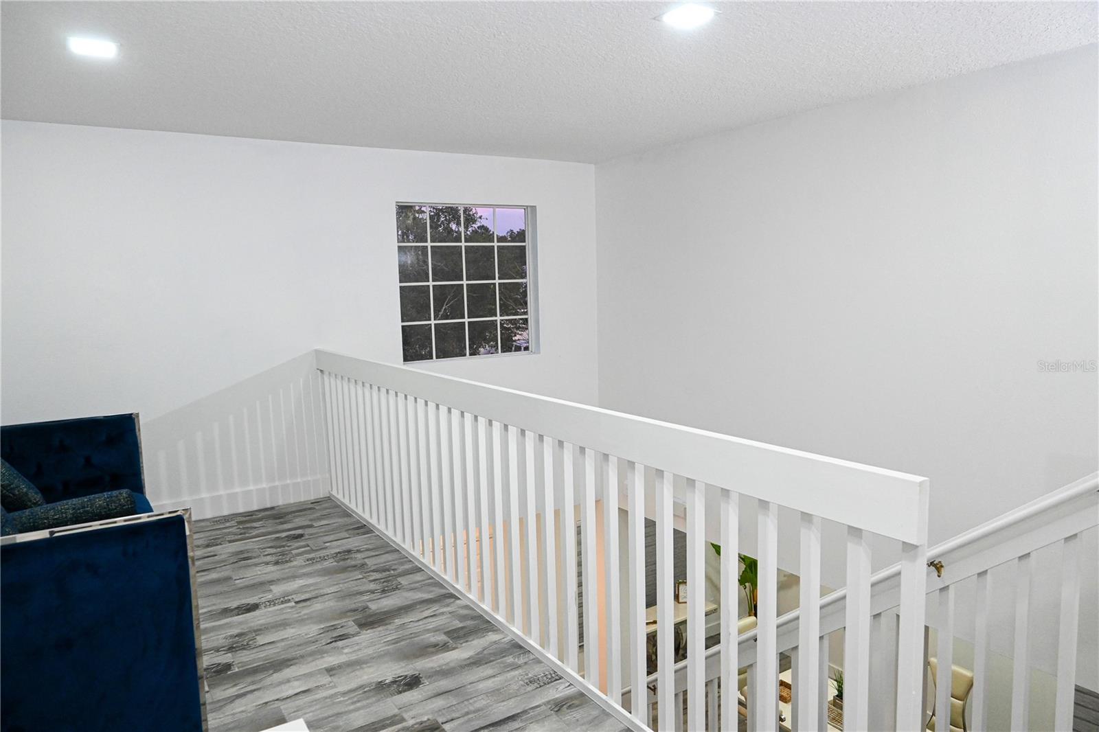 CUMBRIAM LAKES DR - Residential