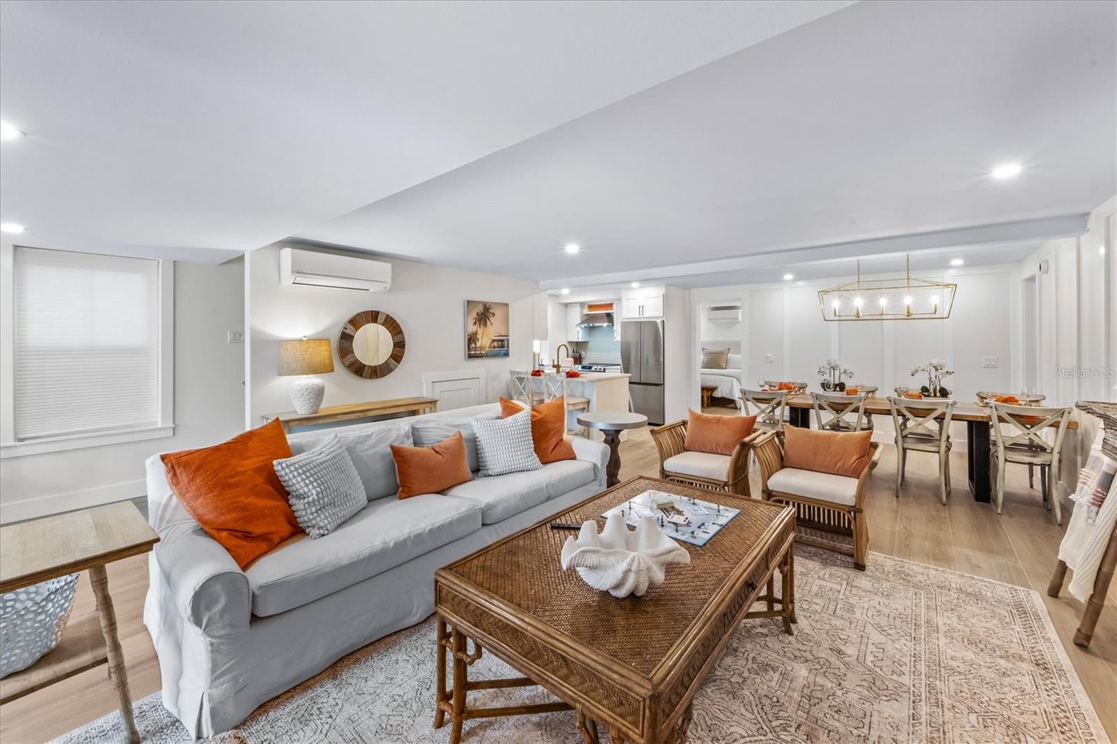 ANNA MARIA BEACH - Residential