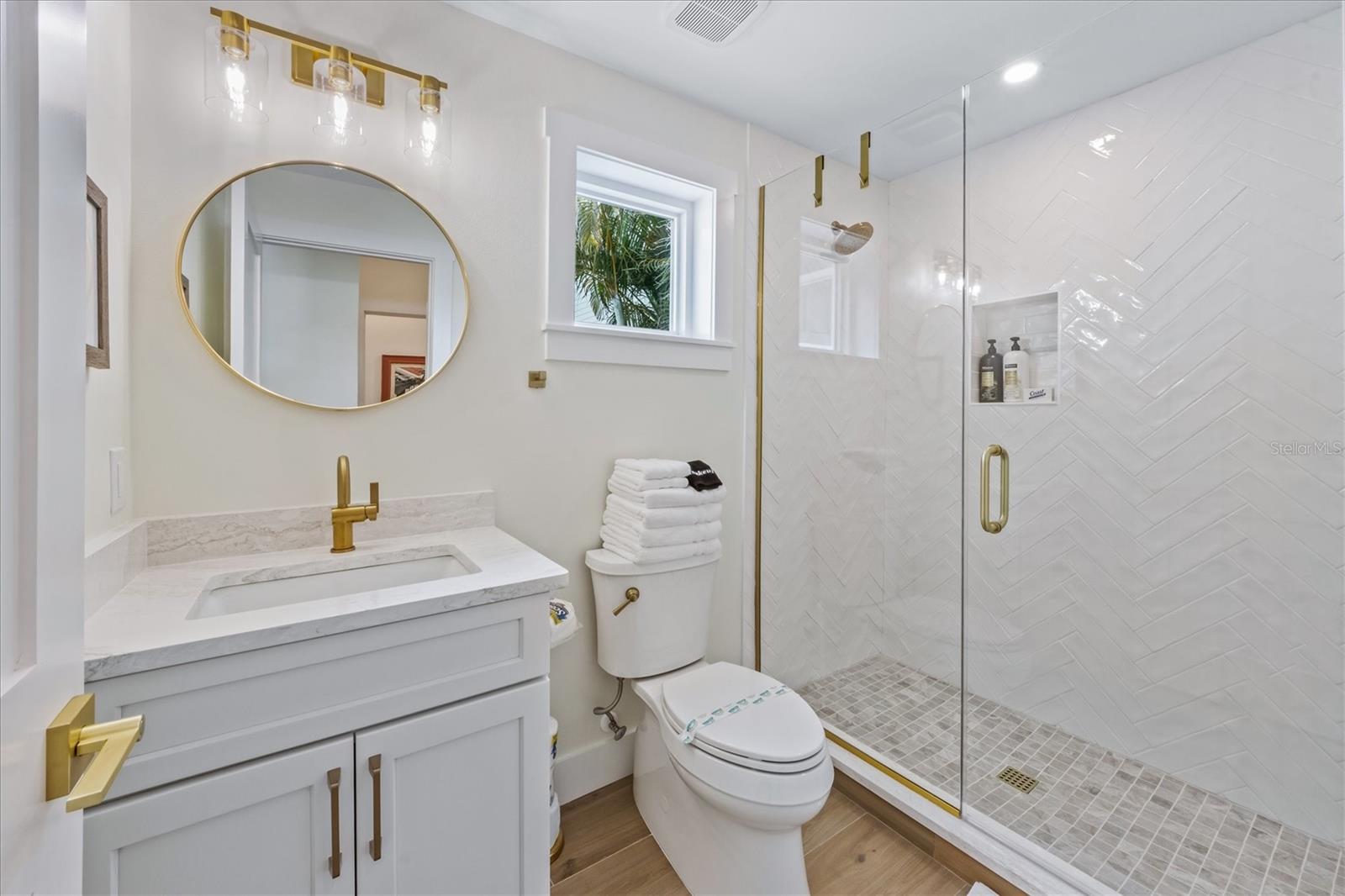 ANNA MARIA BEACH - Residential