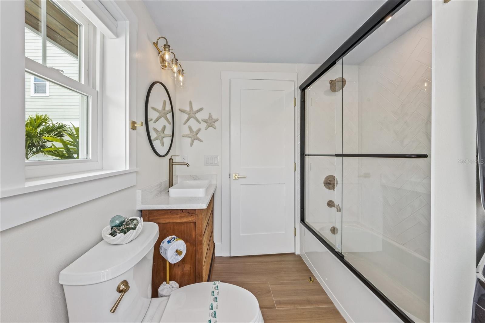 ANNA MARIA BEACH - Residential