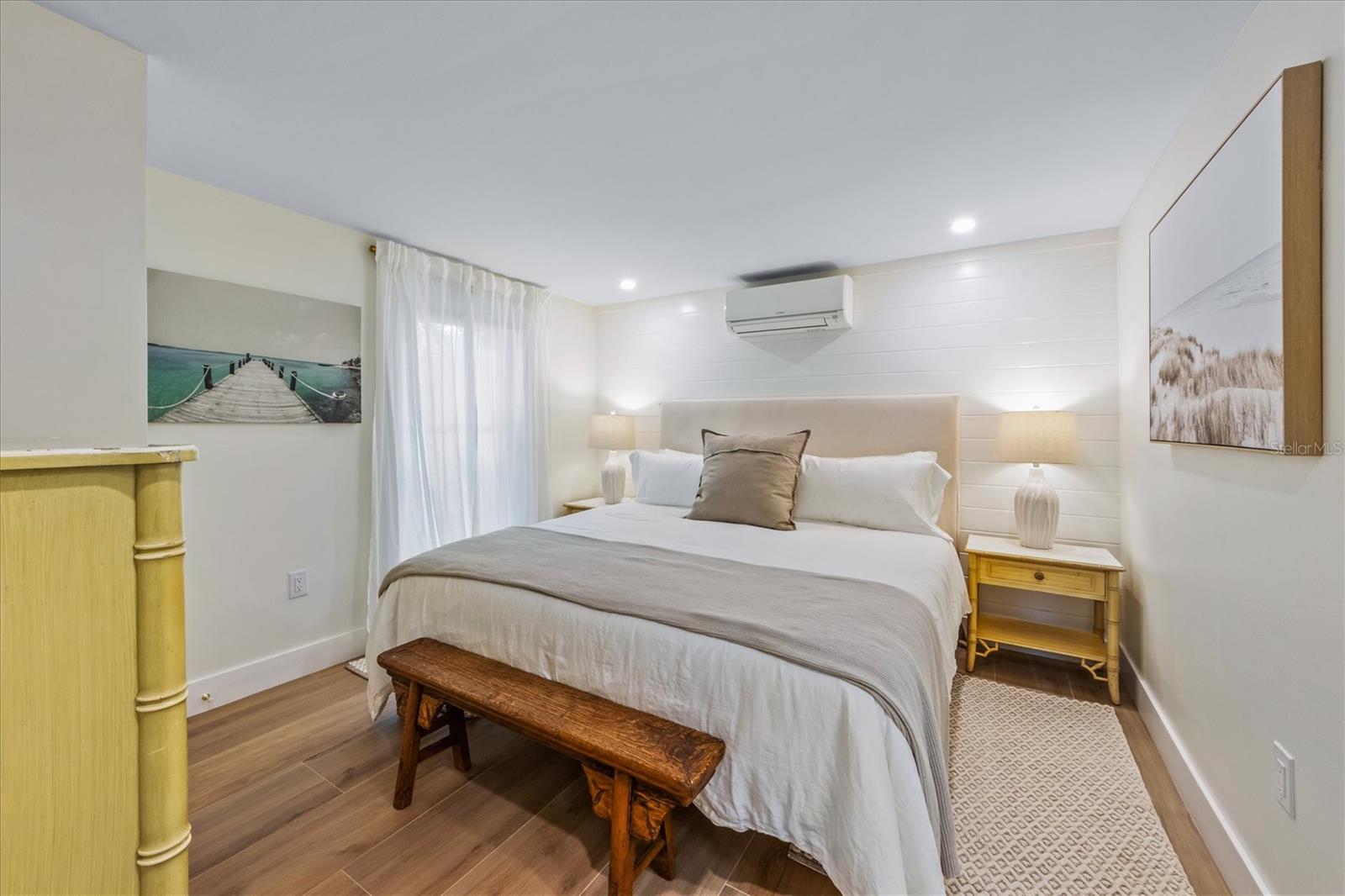 ANNA MARIA BEACH - Residential