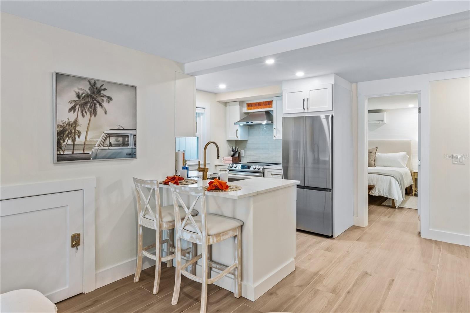 ANNA MARIA BEACH - Residential