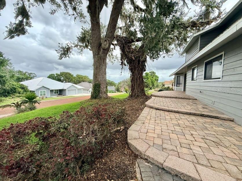 6804 LAKE VIEW DRIVE