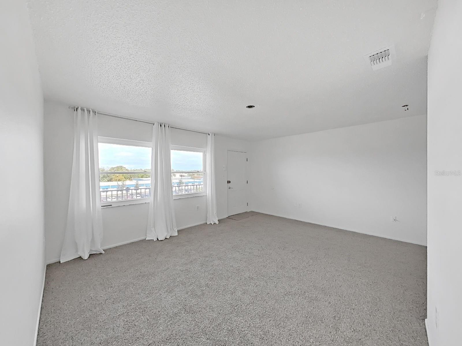 PARK PLAZA APTS CONDO - Residential