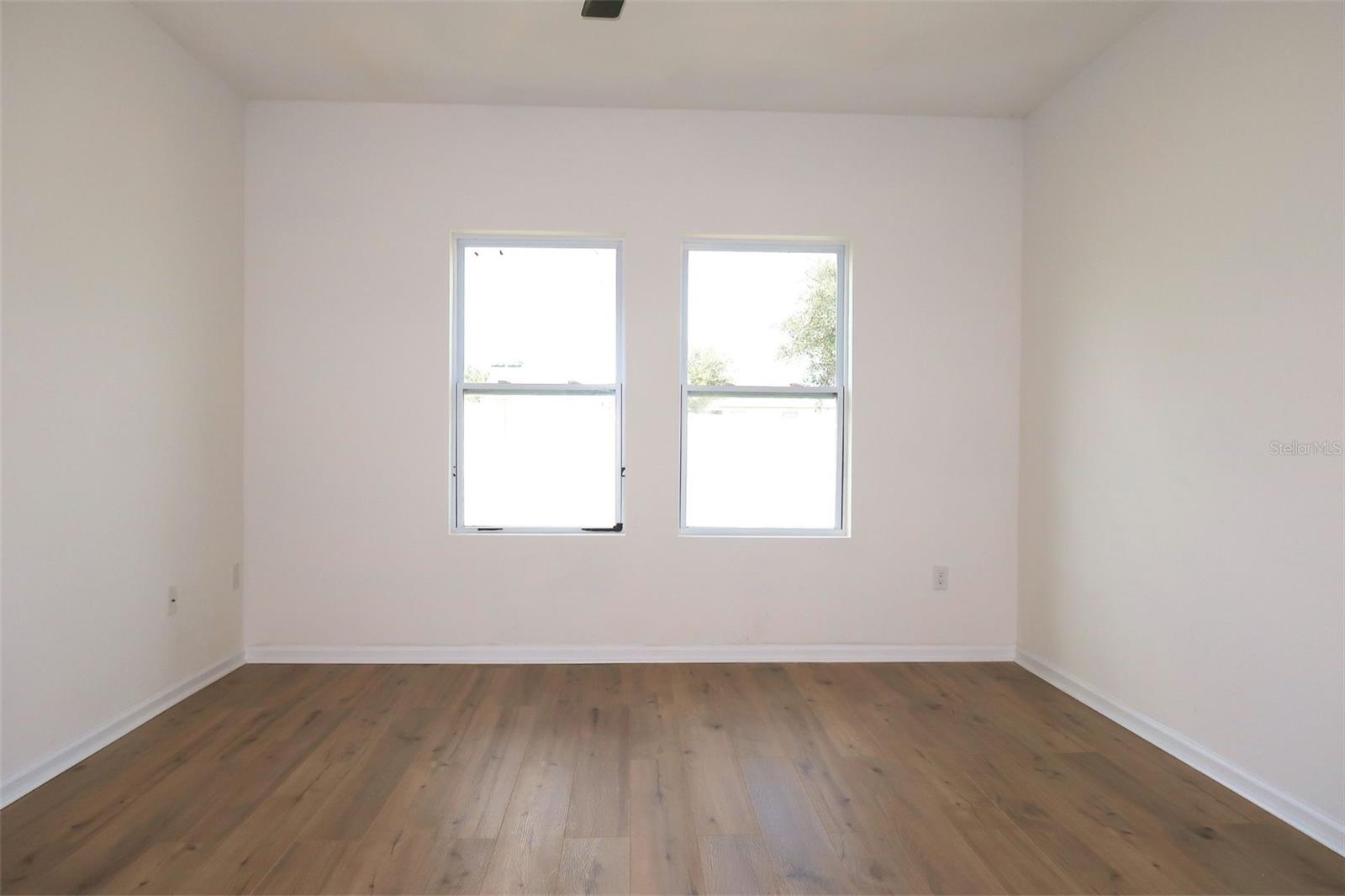 RESERVE/HLND MDWS - Residential