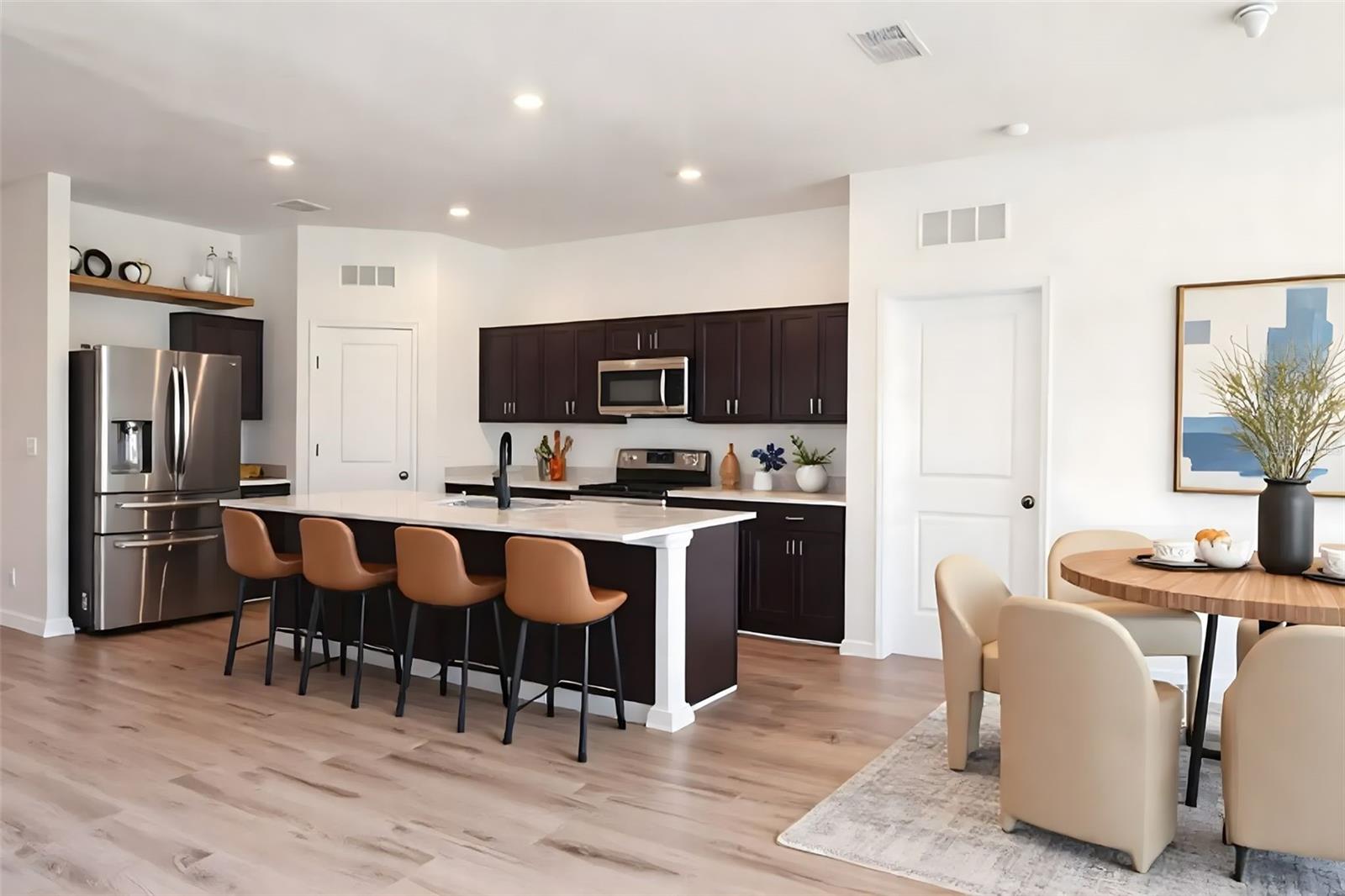 RESERVE/HLND MDWS - Residential