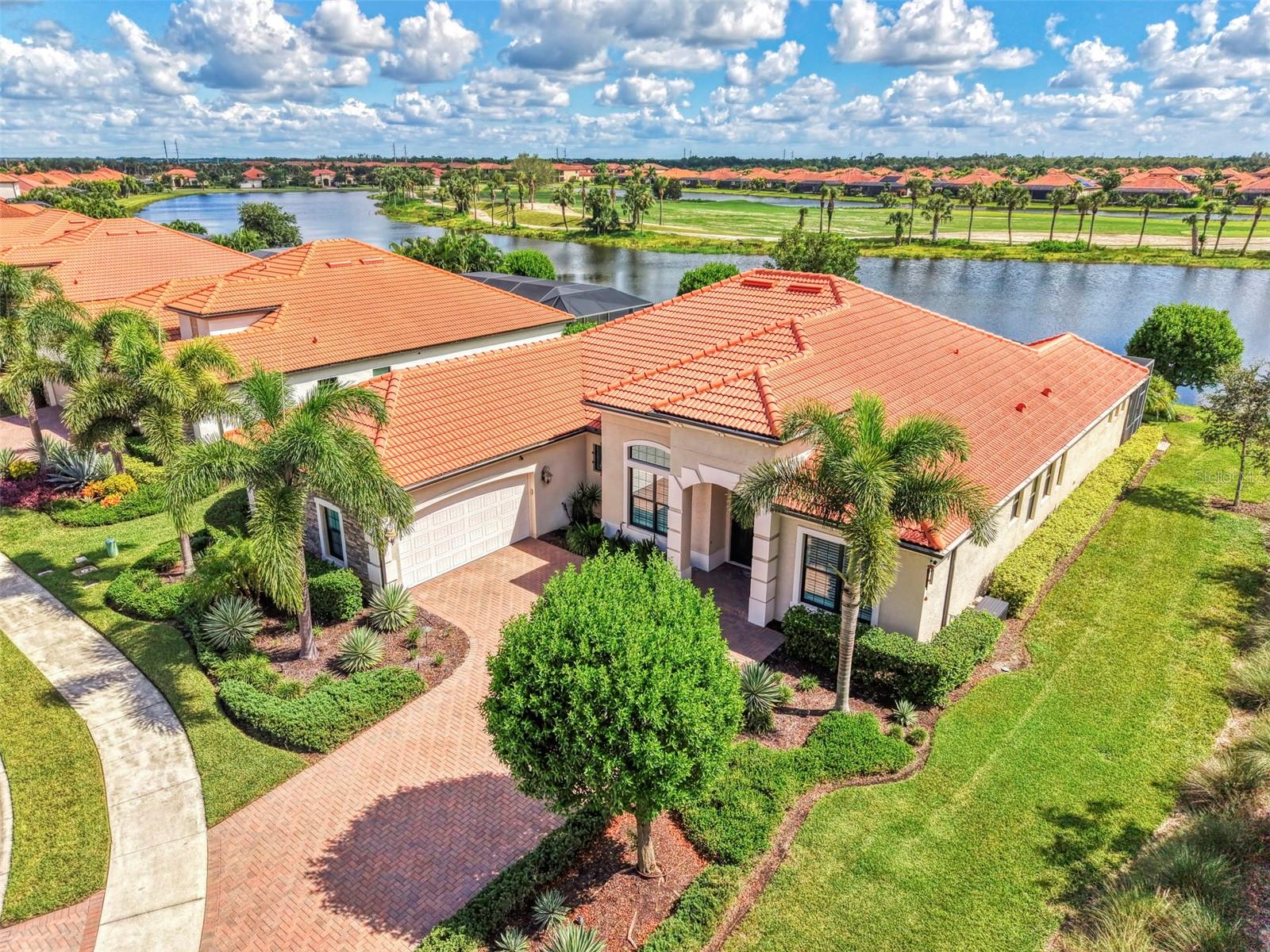 10800 WHISK FERN DRIVE, VENICE, FL, 34293 4 10800 WHISK FERN DRIVE
