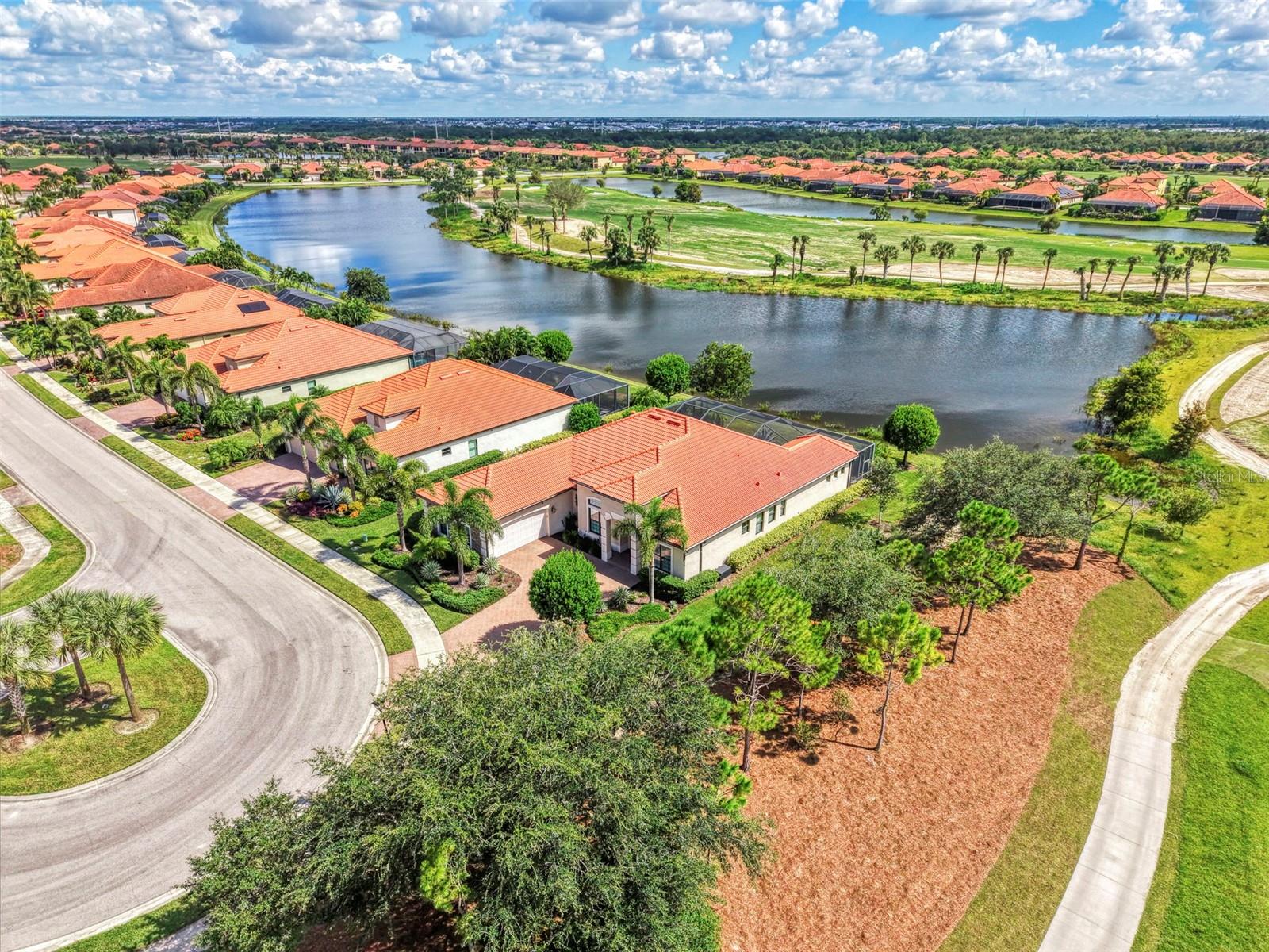10800 WHISK FERN DRIVE, VENICE, FL, 34293 3 10800 WHISK FERN DRIVE