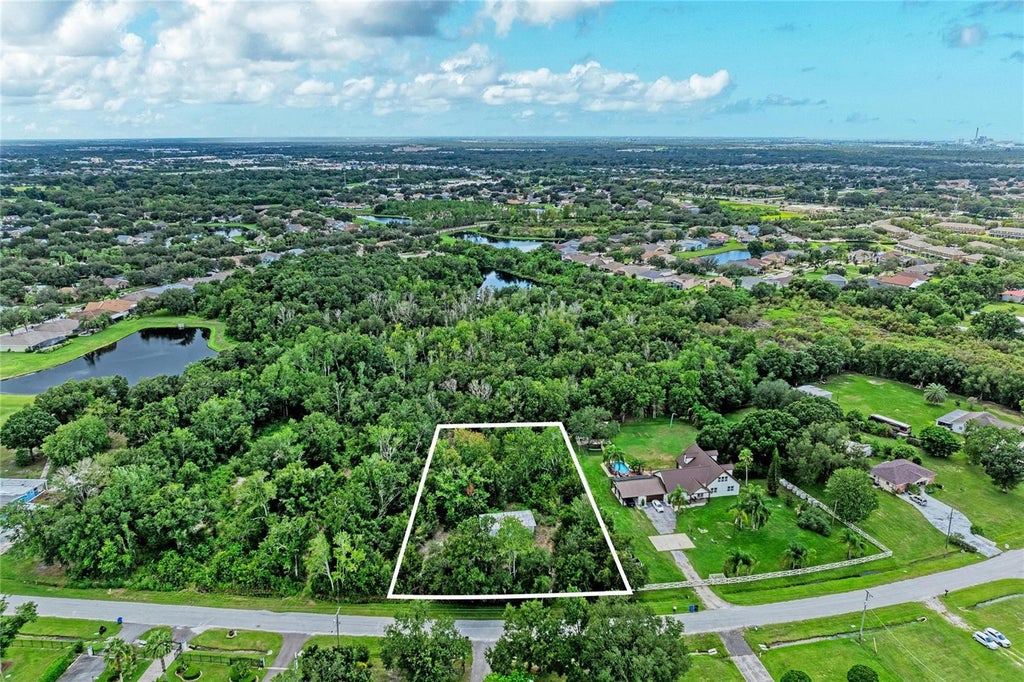 Photo of 10907 Estates Del Sol Drive, Riverview, FL 33579 (MLS # A4697963)