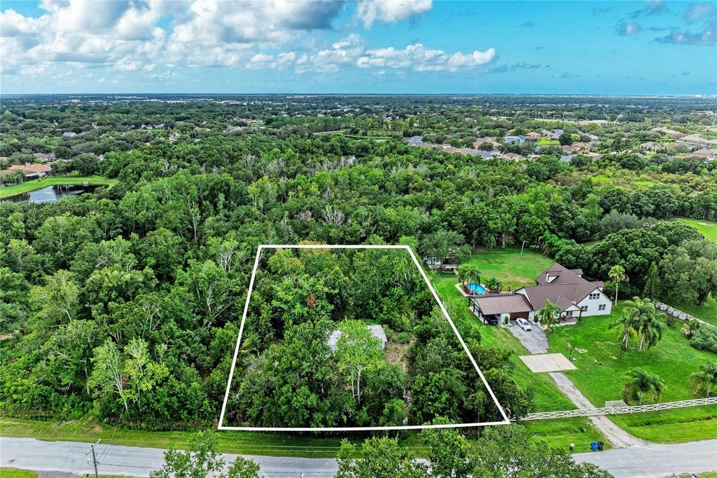Photo of 10907 Estates Del Sol Drive, Riverview, FL 33579 (MLS # A4697963)