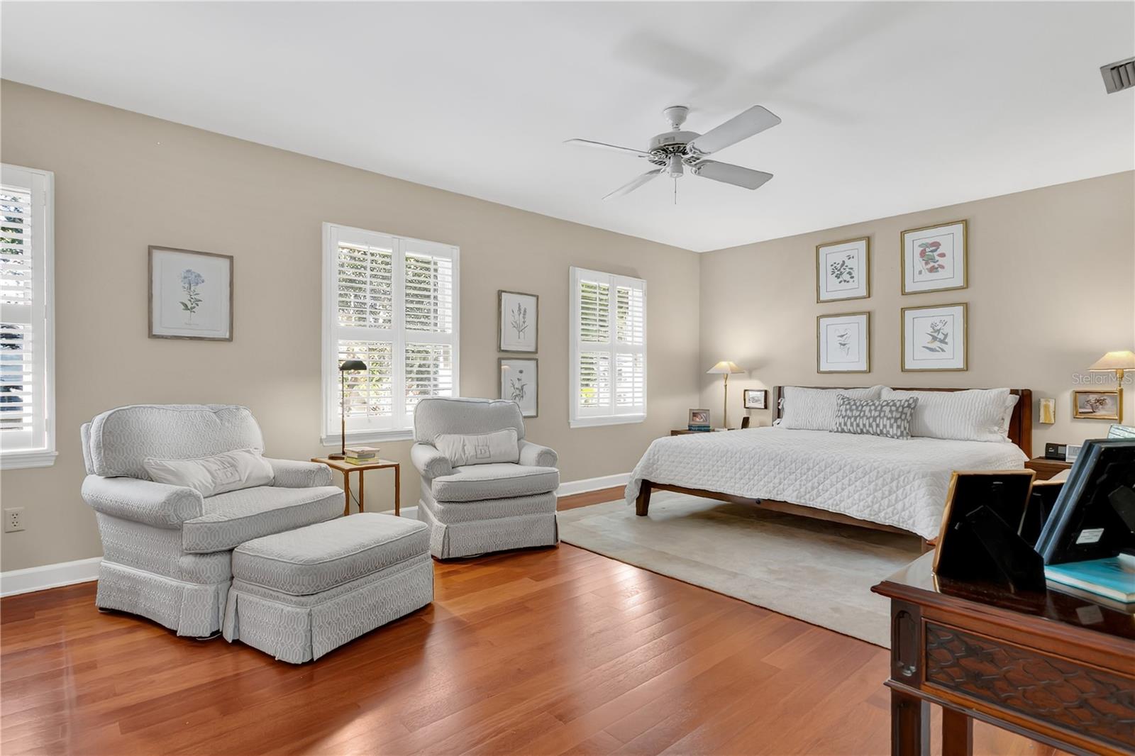 KALURNA KOTTAGES - Residential