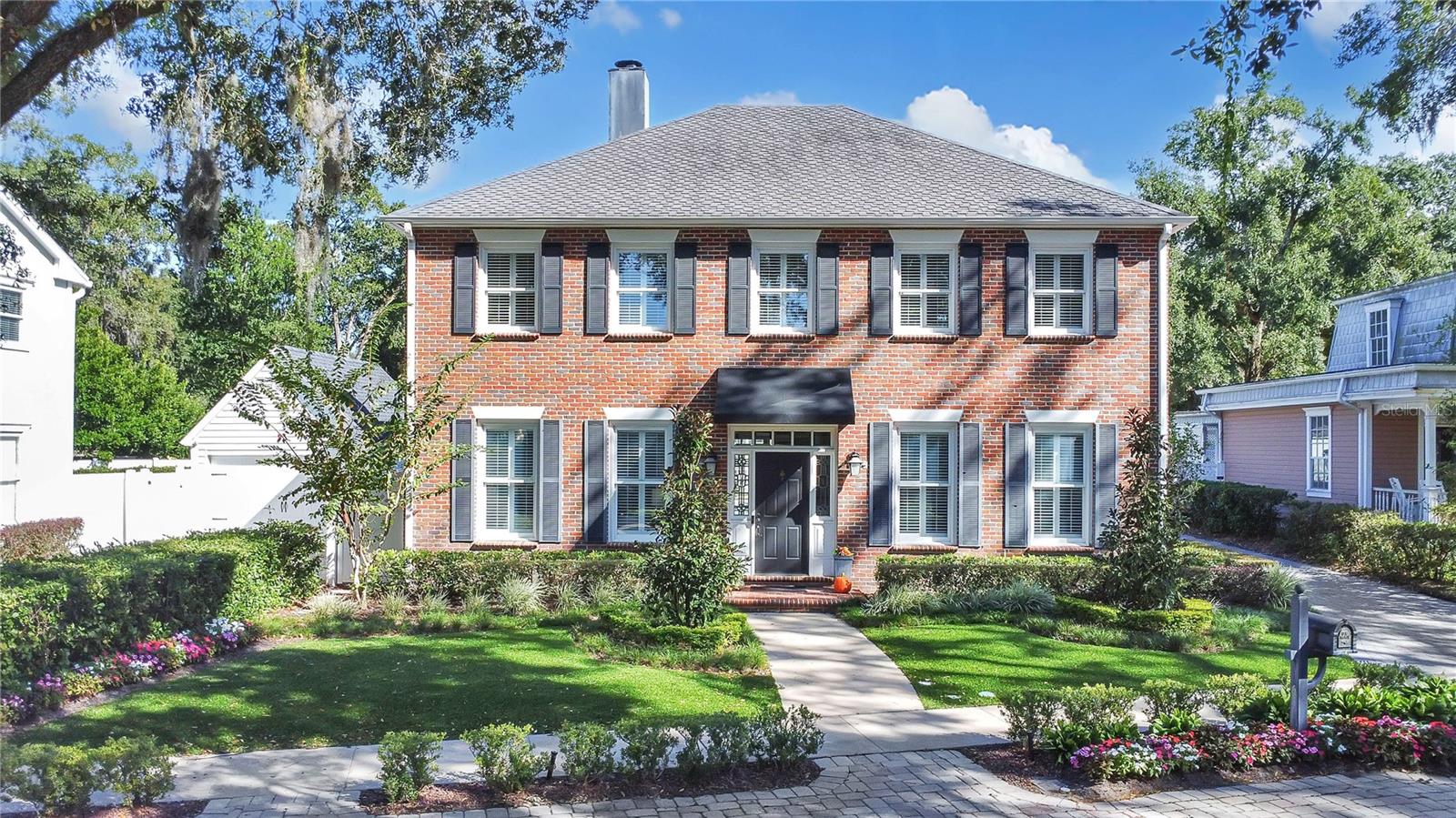 KALURNA KOTTAGES - Residential