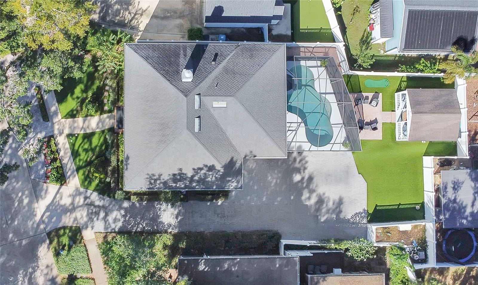 KALURNA KOTTAGES - Residential