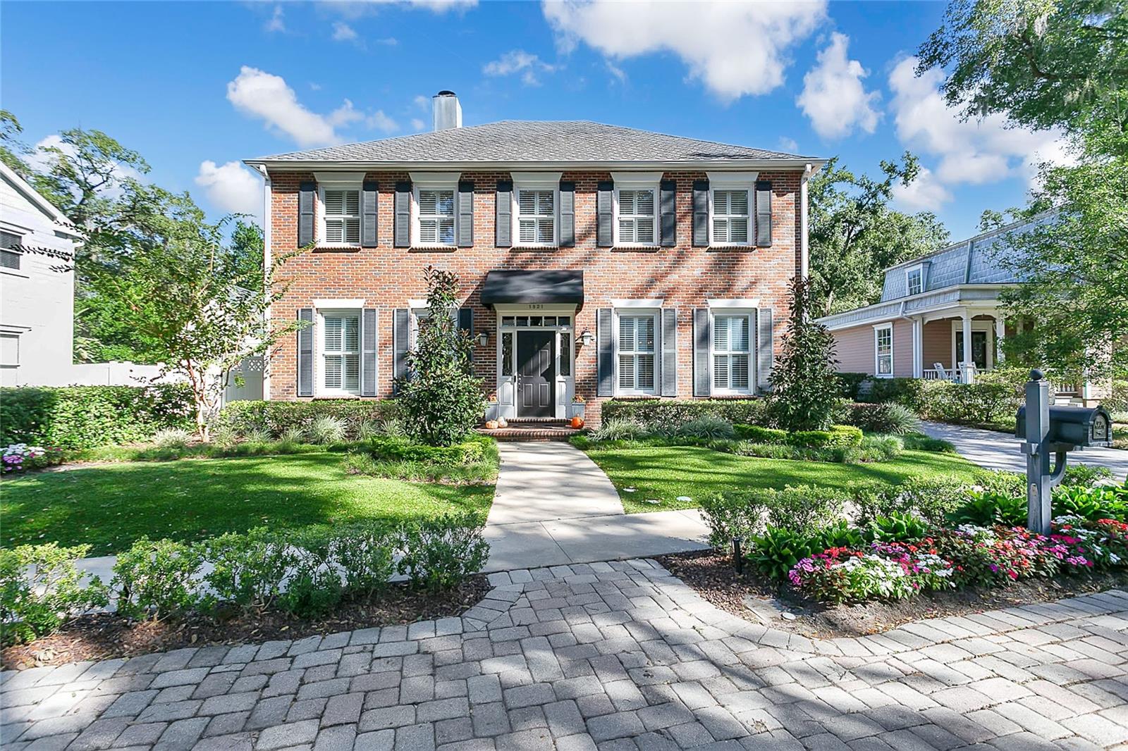 KALURNA KOTTAGES - Residential