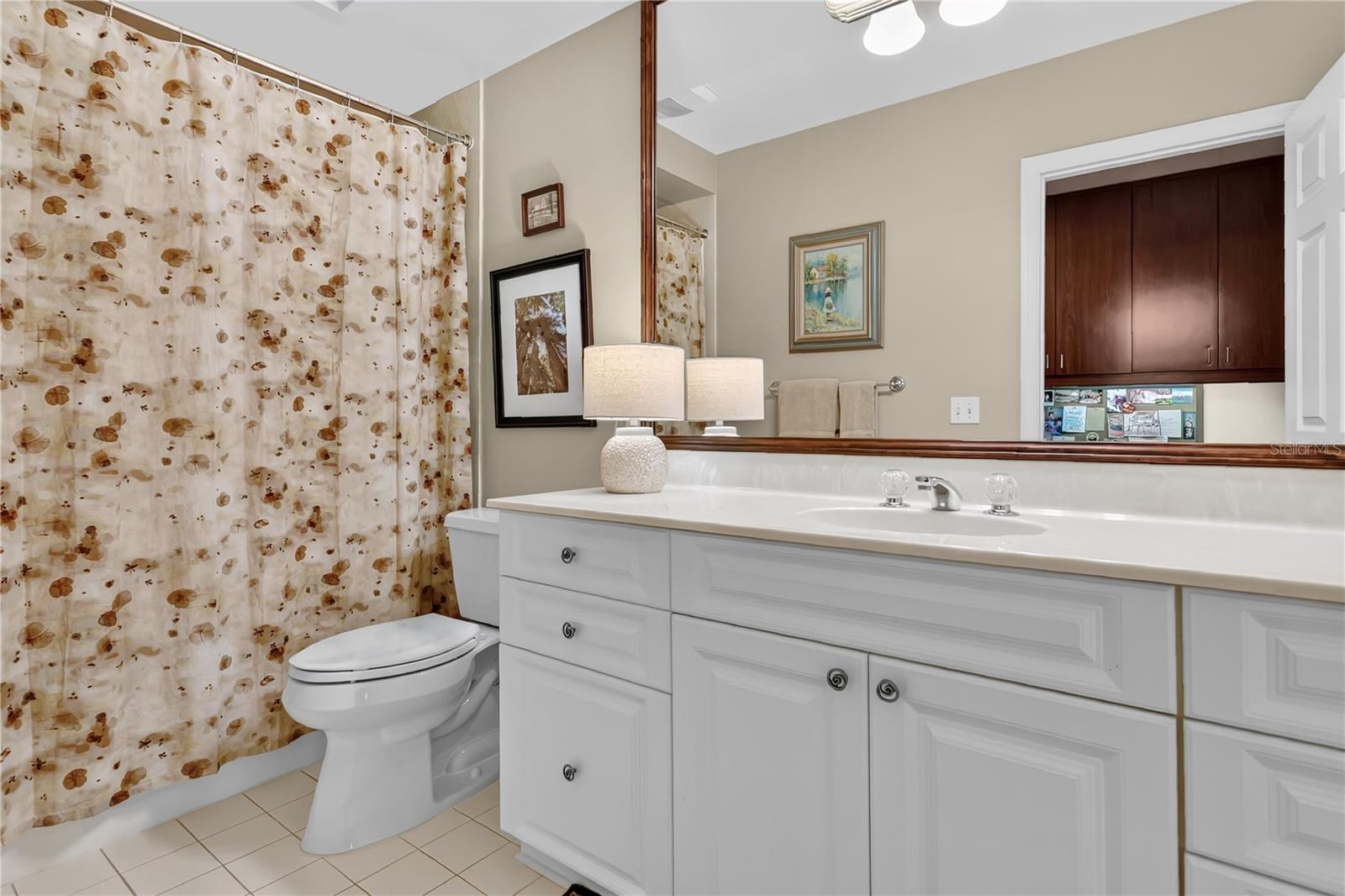 KALURNA KOTTAGES - Residential