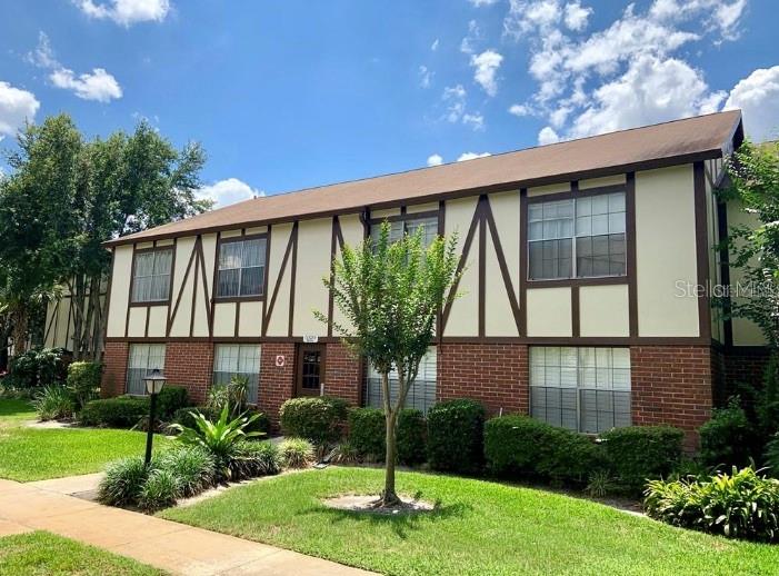 Adorable Lakefront Condo with 3 Bedrooms and 2 Full Baths. Located just minutes away from downtown Orlando, Orlando Health Medical, SODO shopping center, the international airport, I4, and 528, this prime location ensures easy access to all the amenities you desire. Property Features: ~ Cozy first-floor condo with beautiful upgrades• Fresh paint throughout ~ Washer and dryer in the unit ~ Recently renovated main bathroom for added comfort and style ~ Well-designed floor plan with ample natural light and plantation shutters throughout ~ Fully equipped kitchen with all stainless appliances ~ Screened in back patio overlooking the lush courtyard: ~ Private sandy beach for a fun lakeside experience ~ New shaded picnic/BBQ stations for outdoor gatherings and dining ~ Two swimming pools, including a heated pool for year-round enjoyment ~ Stay active and fit in the on-site fitness center ~ Tennis court available for sports enthusiasts ~ Green space between buildings for a serene environment. $75 application fee and the HOA requires a background check. Renters insurance is mandatory. Small pet allowed with pet deposit. Don't miss this fantastic opportunity to live in a charming lakefront condominium with outstanding amenities and the best location!