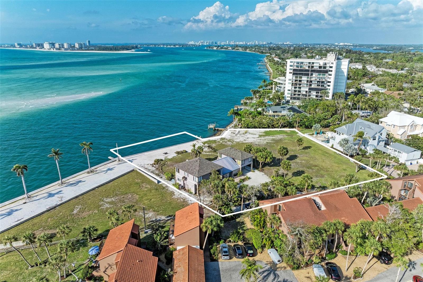 TWITCHELL RALPH S SIESTA KEY PROP - Land