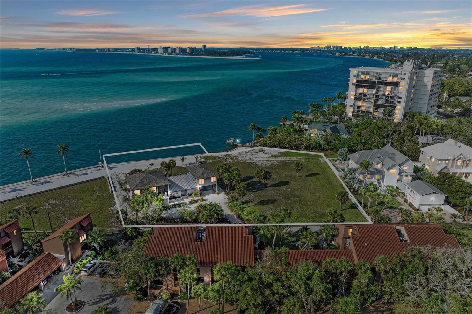 TWITCHELL RALPH S SIESTA KEY PROP - Land