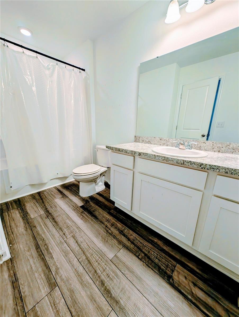 TYSON TOWNHOMES - Residential