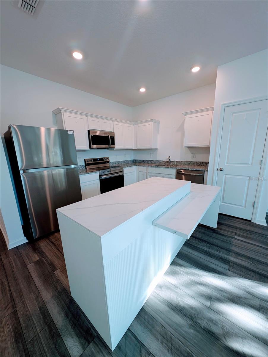 TYSON TOWNHOMES - Residential